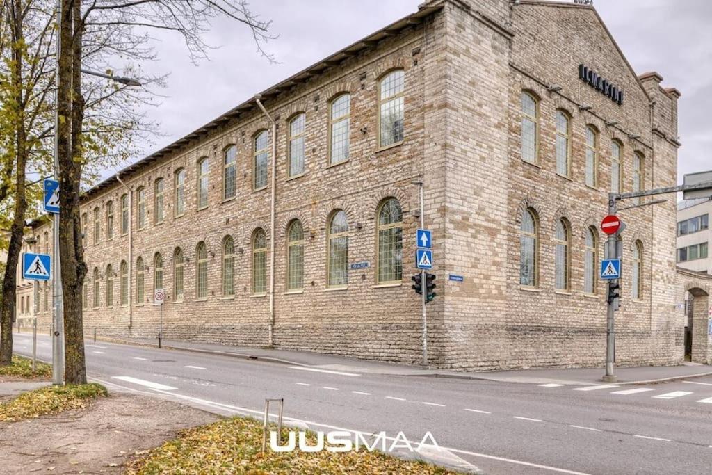 Charming Loft Near Old Town Apartman Tallinn Kültér fotó